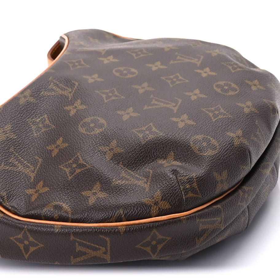Louis Vuitton Monogram Croissant MM Image 8