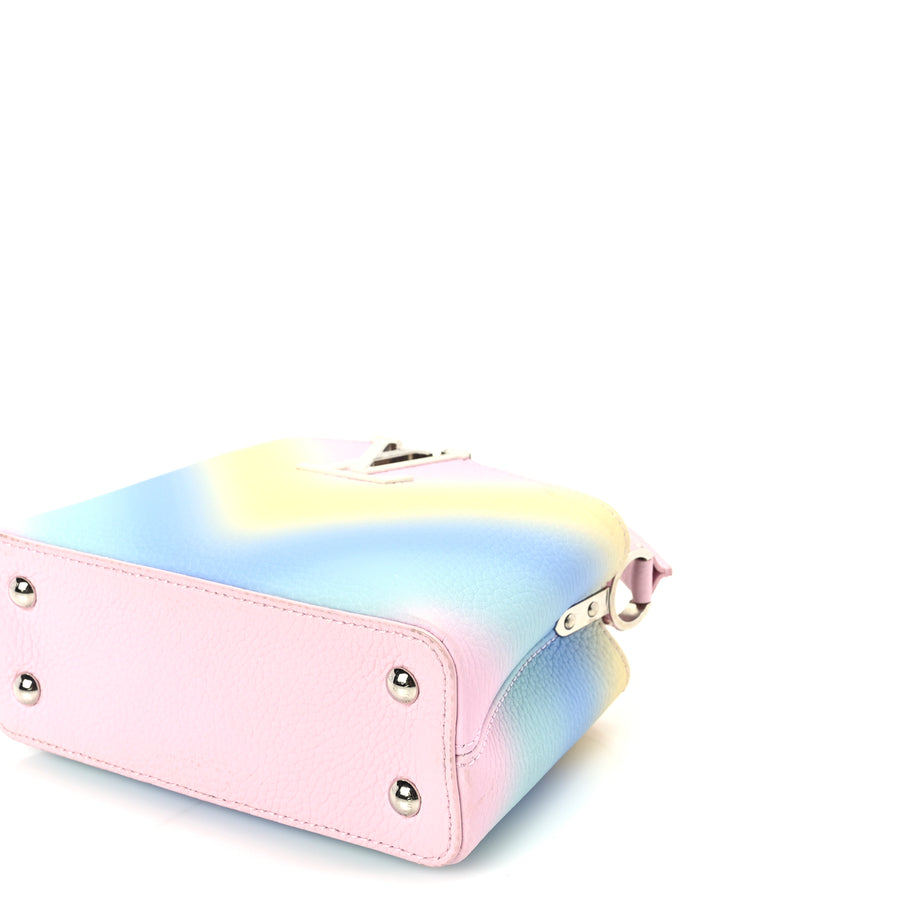 Louis Vuitton Taurillon Mini Degrade Rainbow V Capucines Image 9