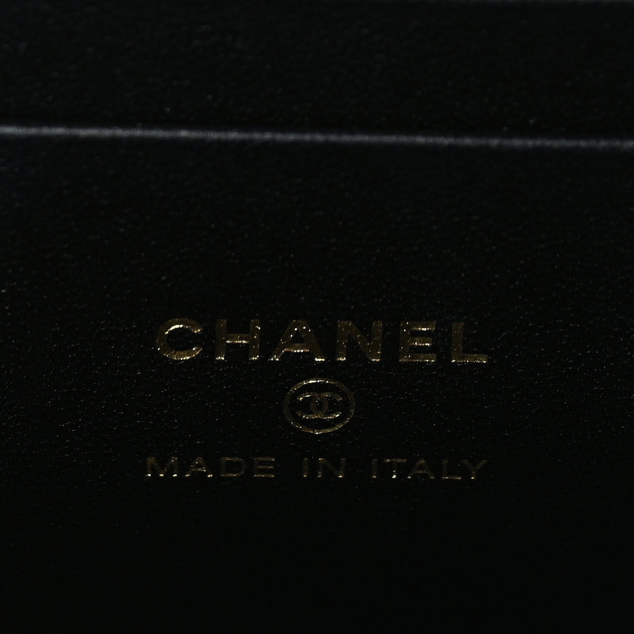 Chanel Lambskin Quilted 19 Pick Me Up Vanity Case  Black Image 5
