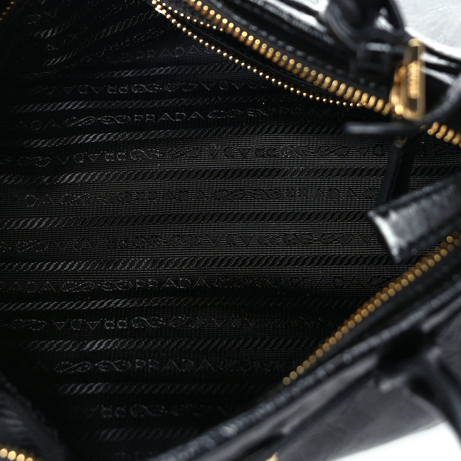 Prada Glossy Calfskin Triangle Medium Bonnie Shoulder Bag Black Image 4