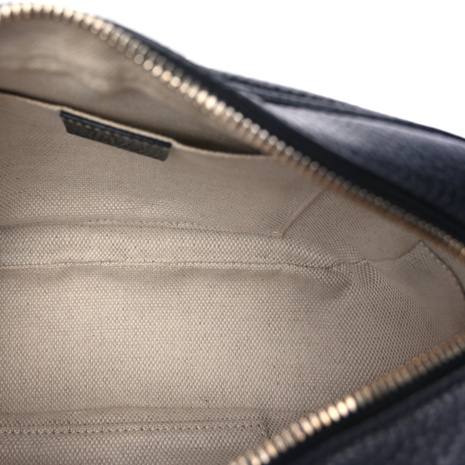 Gucci Pebbled Calfskin Small Soho Disco Bag Black Image 4
