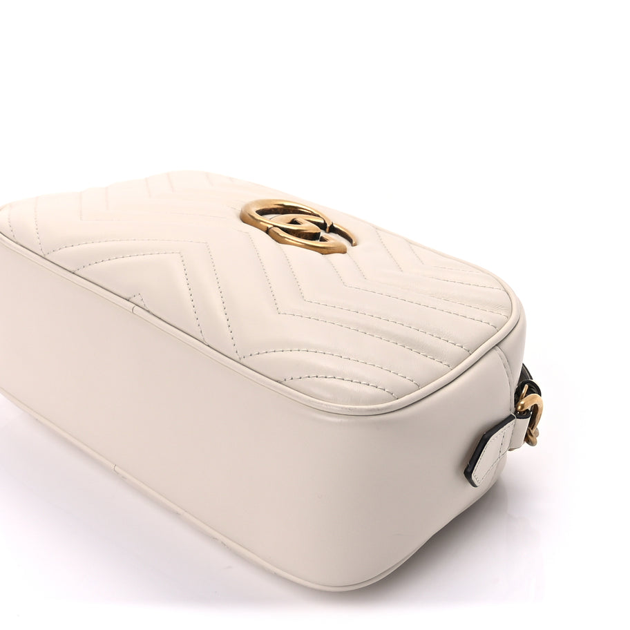 Gucci Calfskin Matelasse Small GG Marmont Chain Shoulder Bag  White Image 8