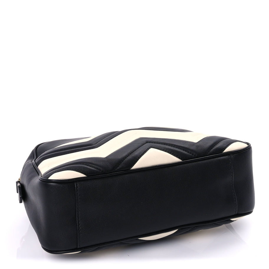 Gucci Calfskin Matelasse Medium GG Marmont Chain Shoulder Bag  Black White Image 3