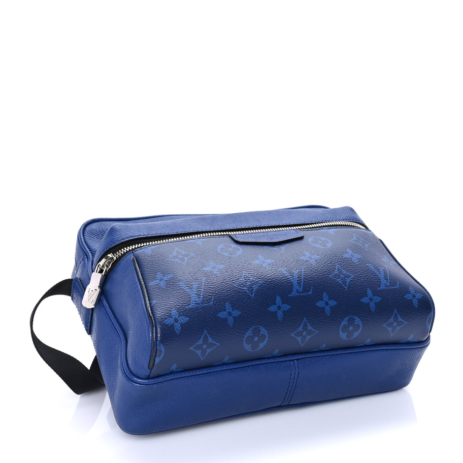 Louis Vuitton Taiga Monogram Outdoor Messenger  Cobalt Image 3