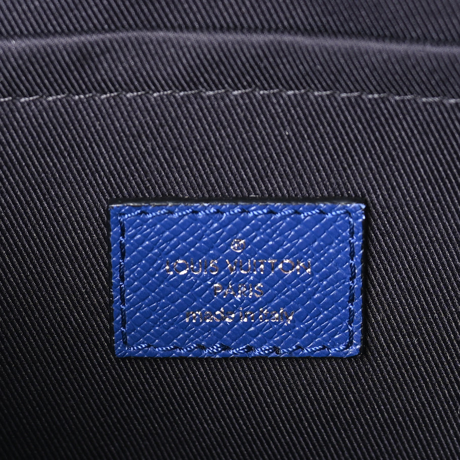 Louis Vuitton Taiga Monogram Outdoor Messenger  Cobalt Image 5