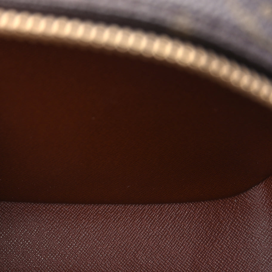 Louis Vuitton Monogram Blois Image 4