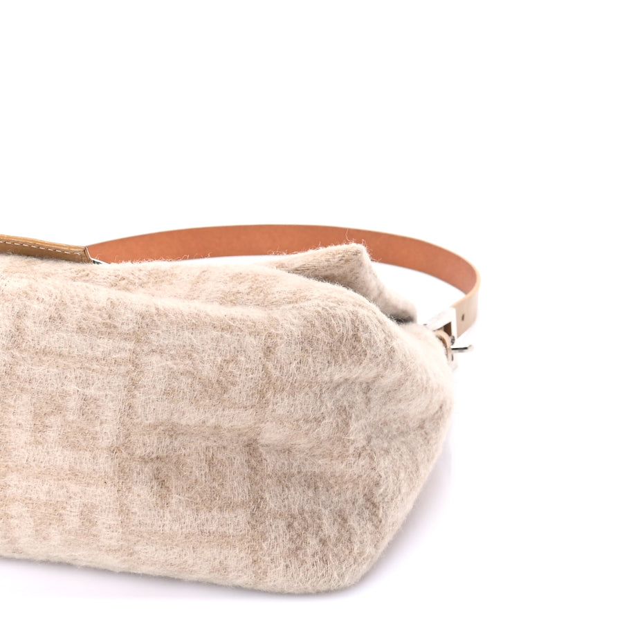 Fendi Wool Zucca Mama Baguette Beige Image 8