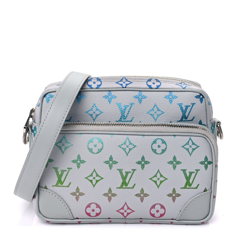  Louis Vuitton Monogram Iridescent Nil Gradient Grey