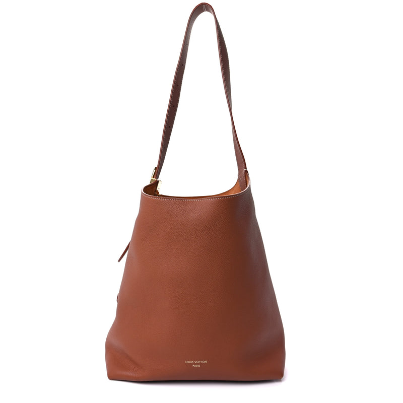  Louis Vuitton Grained Calfskin Low Key Hobo MM Cognac