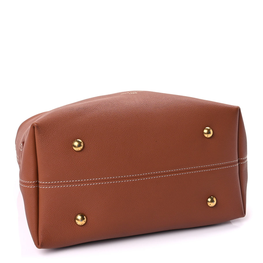 Louis Vuitton Grained Calfskin Low Key Hobo MM Cognac Image 4