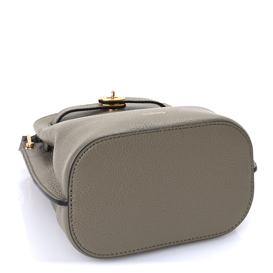 Mulberry Grained Calfskin Islington Bucket Bag  Linen Green Image 3