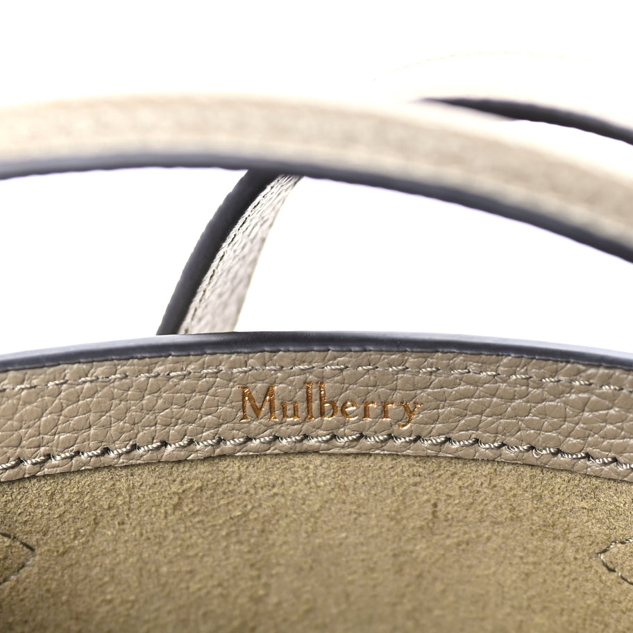 Mulberry Grained Calfskin Islington Bucket Bag  Linen Green Image 5