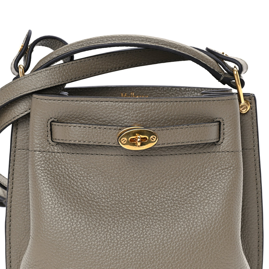 Mulberry Grained Calfskin Islington Bucket Bag  Linen Green Image 6