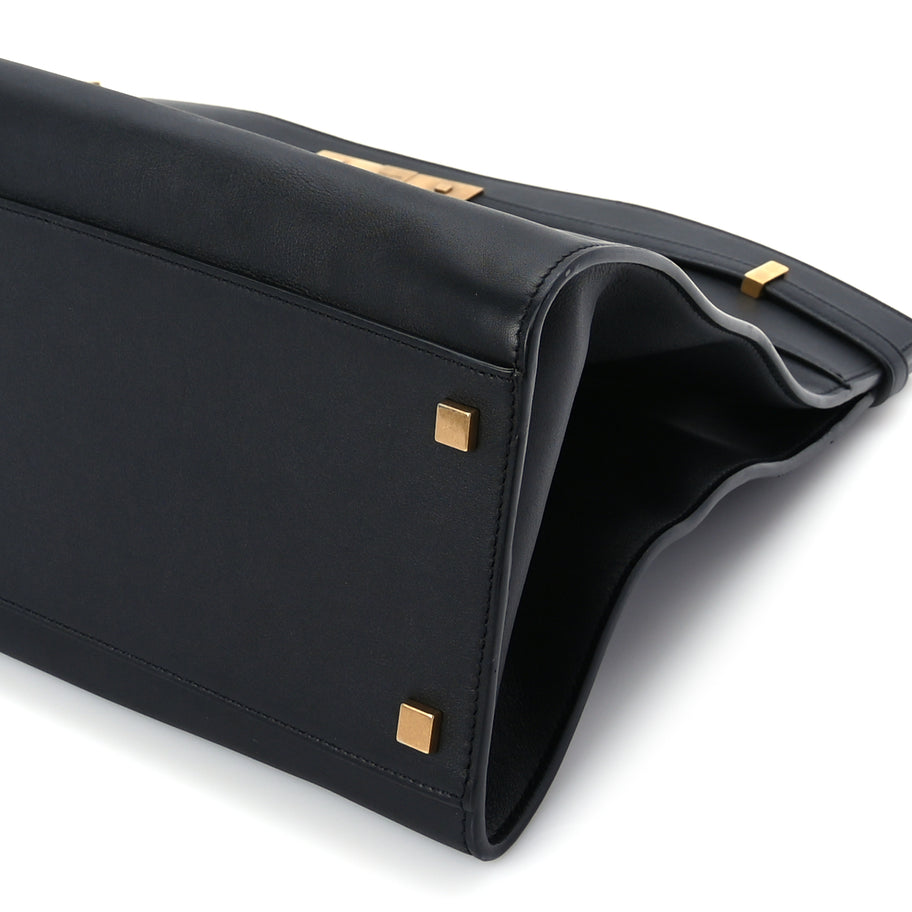 Saint Laurent Calfskin Medium Manhattan Shopper Tote  Black Image 8