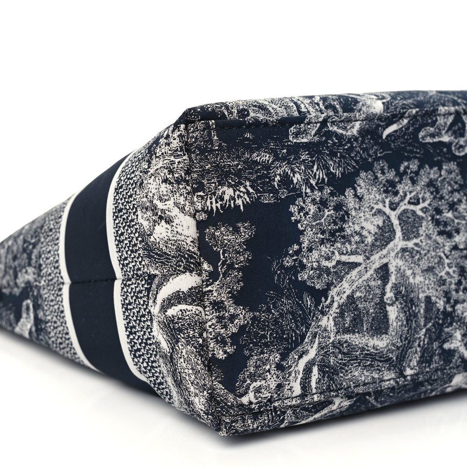 Christian Dior Technical Fabric Toile De Jouy DiorTravel Nomad Pouch Image 8