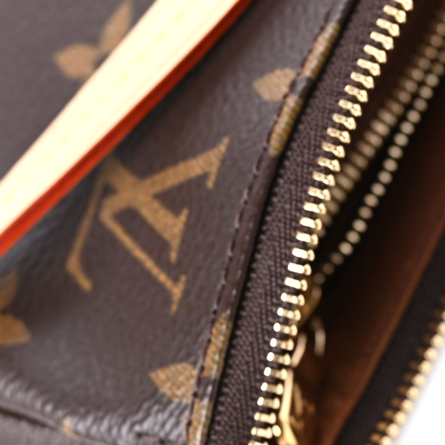 Louis Vuitton Monogram Chain Pochette Accessories Brown Image 5
