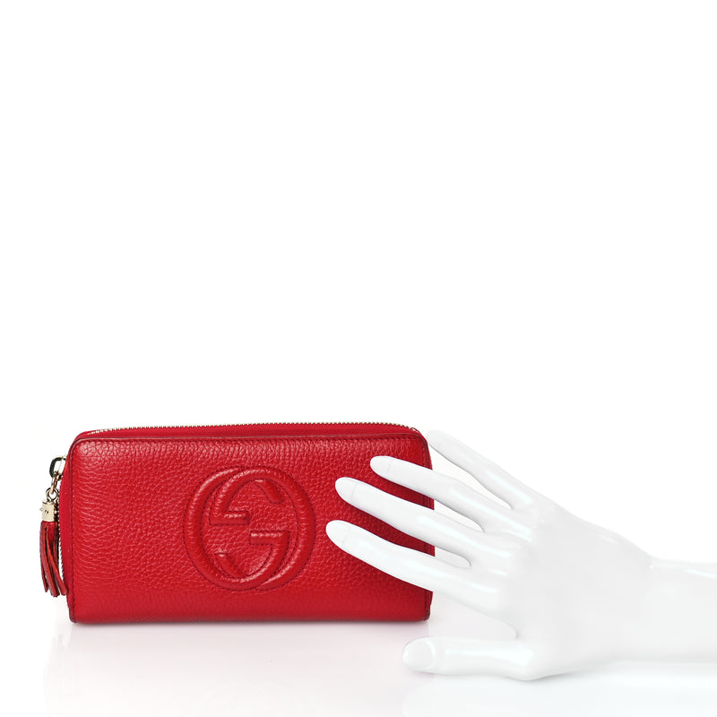  Gucci Pebbled Calfskin Soho Zip Around Wallet Red