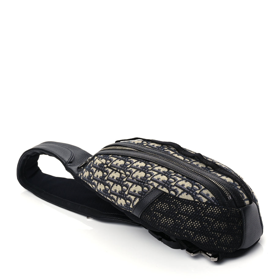 Christian Dior Grained Calfskin Oblique Scarab Sling Bag Blue Black Image 3