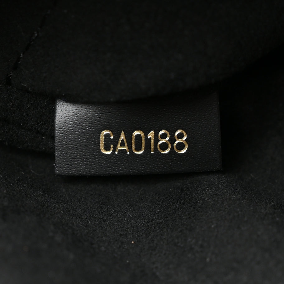 Louis Vuitton Epi Boccador Black Image 6