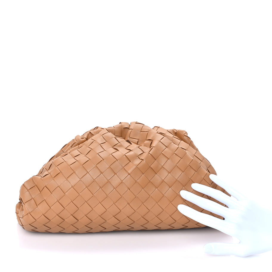 Bottega Veneta Nappa Maxi Intrecciato The Pouch Oversized Clutch Caramel Image 2