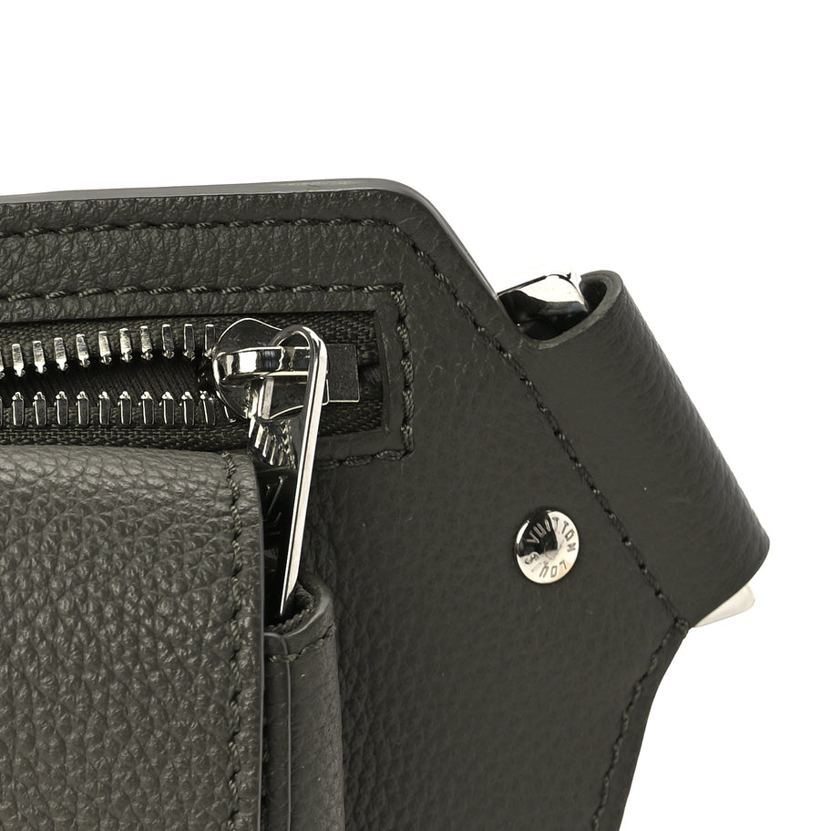 Louis Vuitton Grained Calfskin Aerogram Takeoff Sling  Khaki Image 6