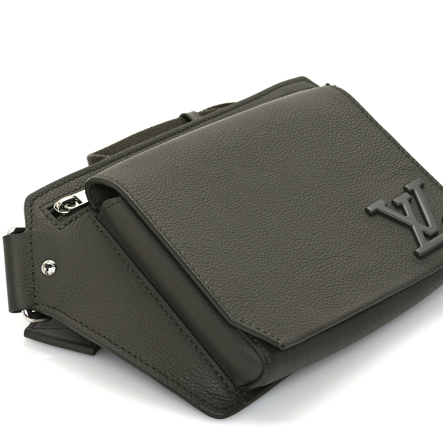 Louis Vuitton Grained Calfskin Aerogram Takeoff Sling  Khaki Image 7