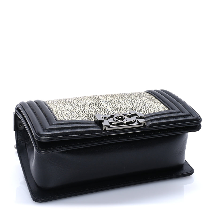 Chanel Galuchat Stingray Small Boy Flap Black Image 3