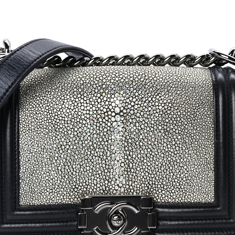 Chanel Galuchat Stingray Small Boy Flap Black Image 7