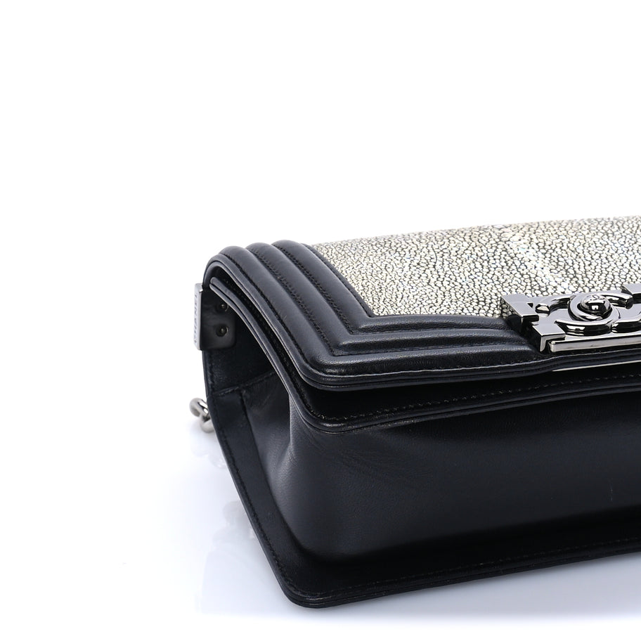 Chanel Galuchat Stingray Small Boy Flap Black Image 8