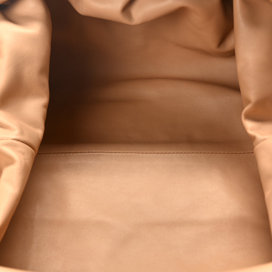 Bottega Veneta Smooth Butter Calf The Pouch Oversized Clutch Biscotto Image 5