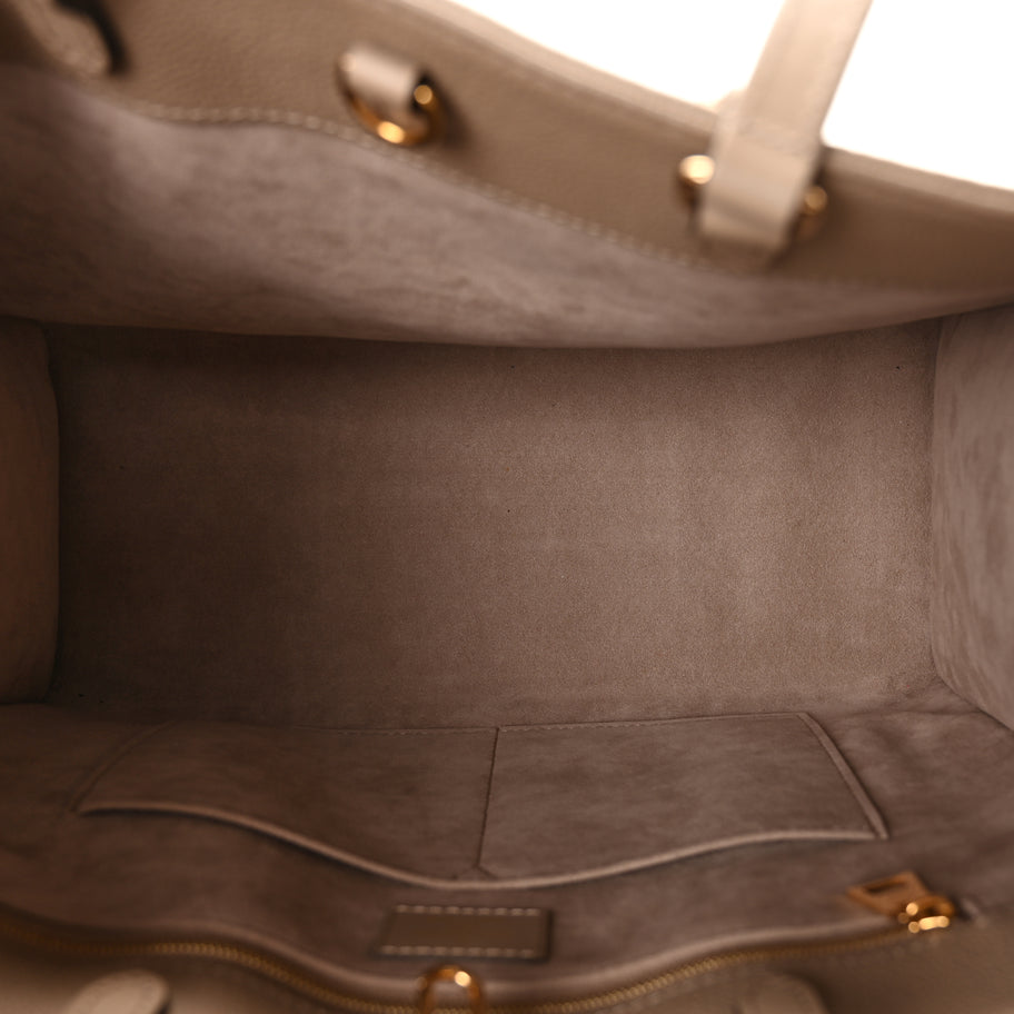 Louis Vuitton Empreinte Monogram Giant Onthego MM Tourterelle Image 4