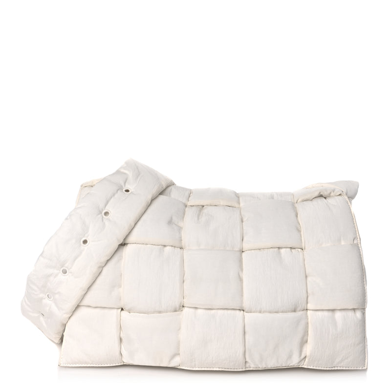  Bottega Veneta Nylon Intrecciato Padded Tech Maxi Cassette Bag White