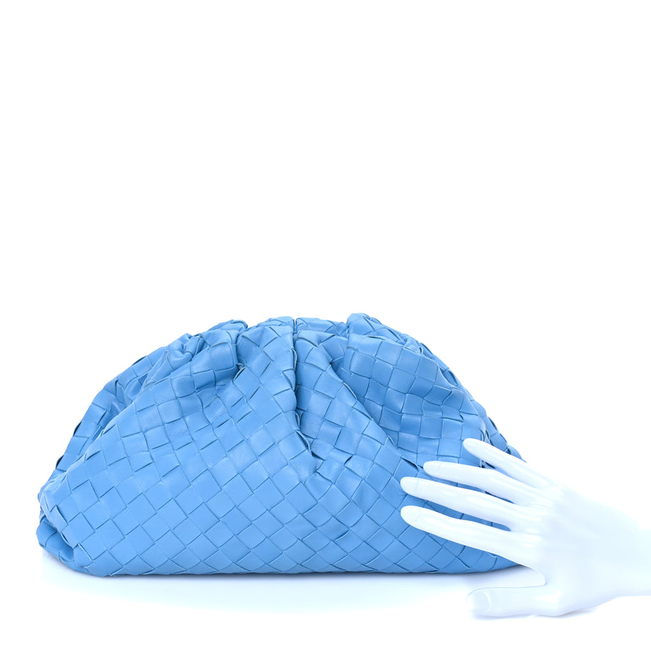 Bottega Veneta Nappa Maxi Intrecciato The Pouch Oversized Clutch  Swimming Pool Image 2