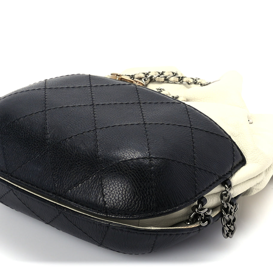 Chanel Aged Calfskin Quilted Small Gabrielle Bucket White Black Image 9