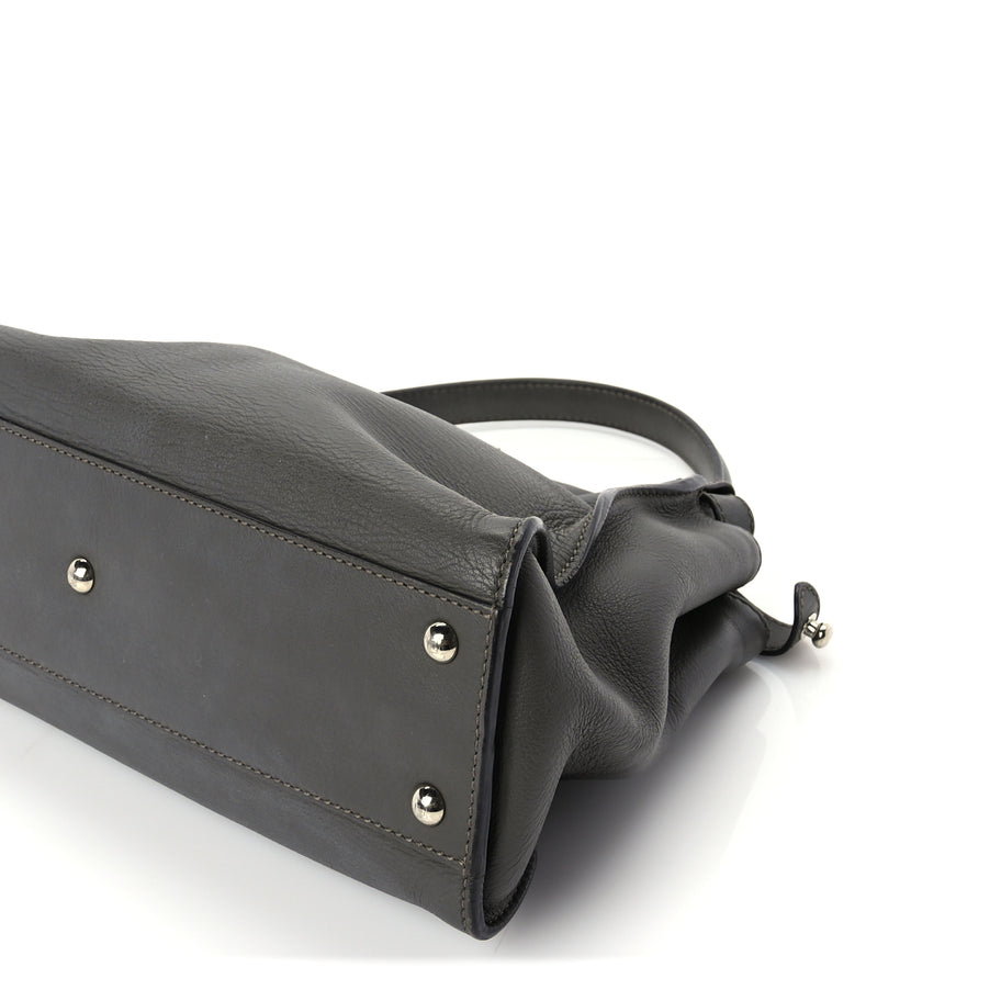 Fendi Vitello Seta Shiny Nappa Medium Peekaboo Iconic Satchel  Carbone Grigio Polvere Image 8