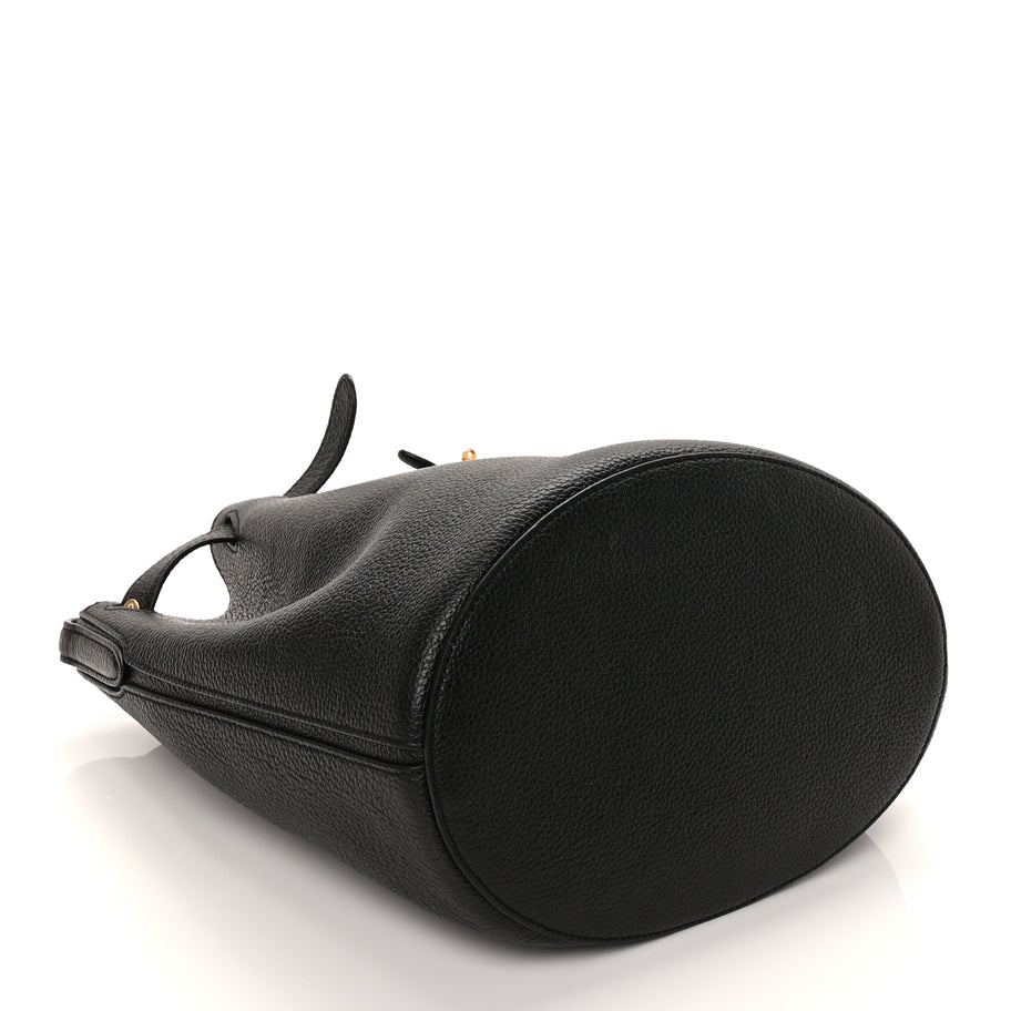 MulberryマルベリーAbbeySmall BucketBagバケットバッグ このマルベリーのバケットバッグを誰か認識してる？彼らのウェブサイト
