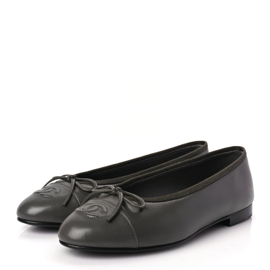 Chanel Lambskin Cap Toe CC Ballerina Flats 37 Dark Grey Image 3