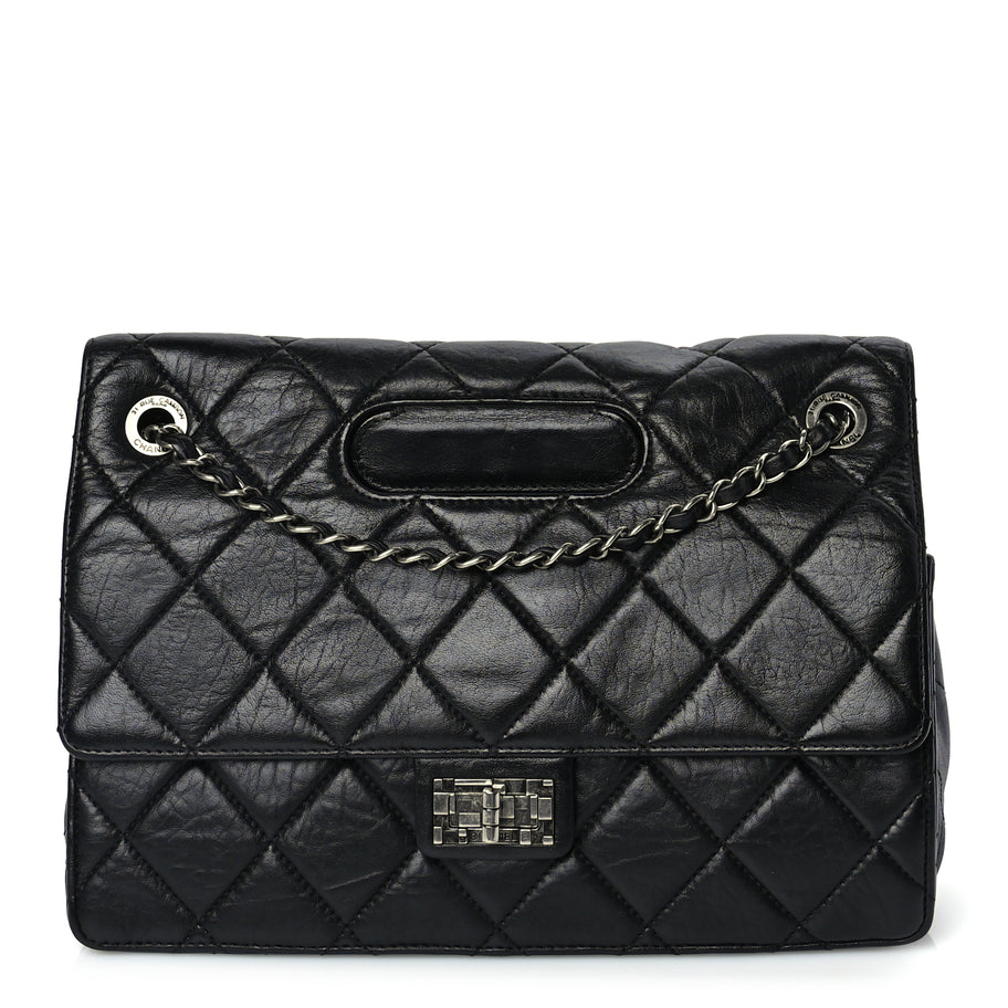 Chanel Washed Lambskin Jumbo Take Away Flap Black Image 1