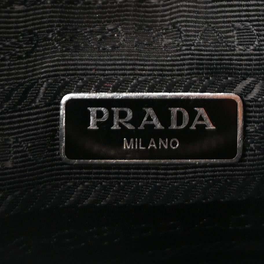 Prada Calfskin Re-Edition 2005 Shoulder Bag  Black Image 5