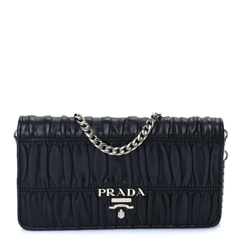  Prada Nappa Gaufre Wallet On Chain  Black