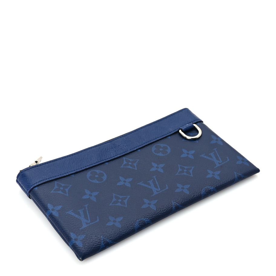 Louis Vuitton Taiga Monogram Pacific Discovery Pochette Cobalt Image 4