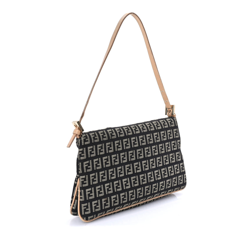 Fendi Zucchino Baguette Black