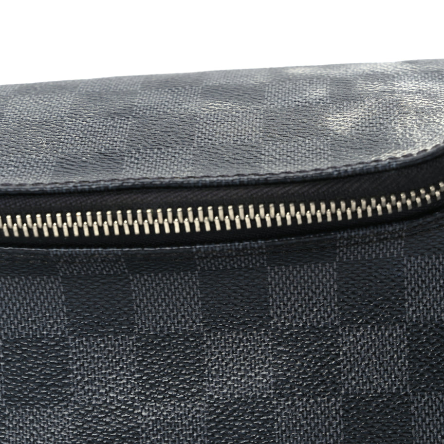 Louis Vuitton Damier Graphite Toiletry Pouch Image 6