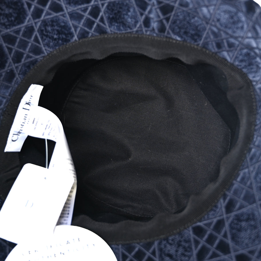 Christian Dior Velvet Cannage Bob Bucket Hat 57 Blue Image 7