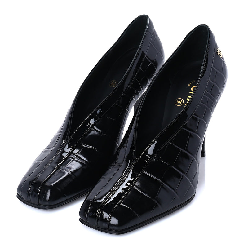  Chanel Crocodile Embossed Patent Calfskin Pumps 37 Black