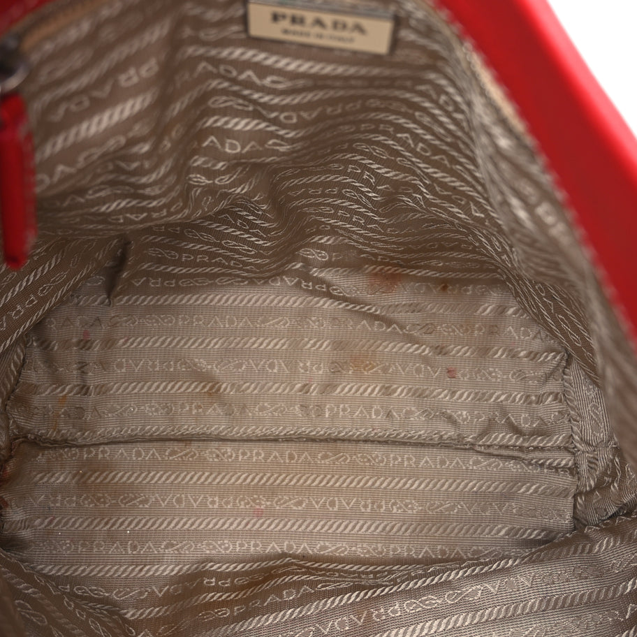 Prada Vitello Daino Shoulder Bag  Fuoco Image 4