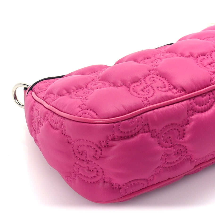 Gucci Nylon Calfskin Enamel GG Matelasse Chain Handbag  Lovely Image 7