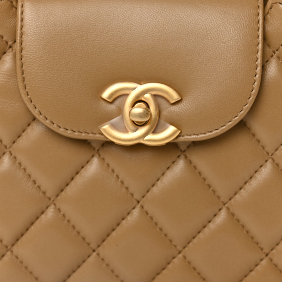 Chanel Shiny Aged Calfskin Quilted Nano Kelly Shopper Beige Image 6