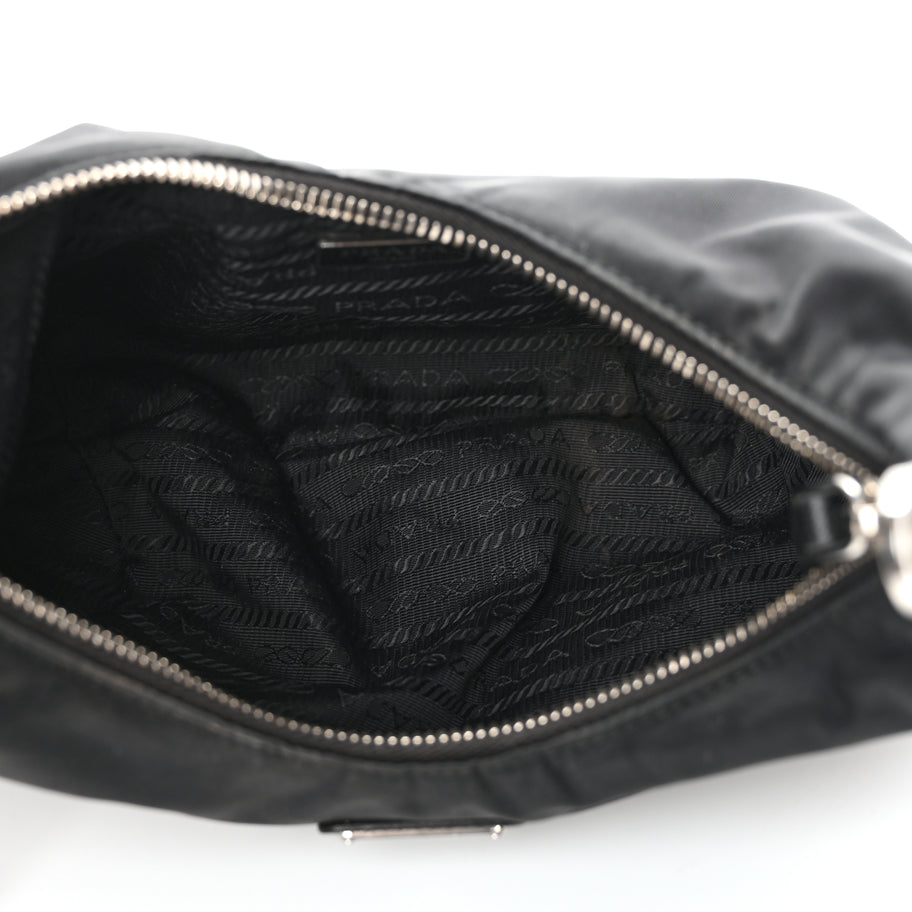 Prada Tessuto Nylon Saffiano Re-Edition 2006 Shoulder Bag Black Image 4