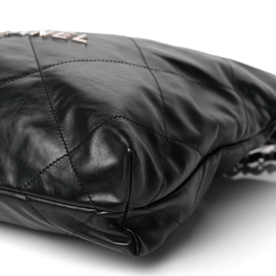 Chanel Chanel 22 handbag Shiny Calfskin & silver Tone Metal  Black Image 10